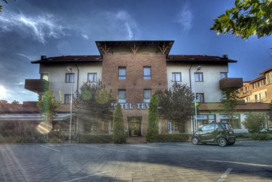 Hotel Tevel Sladkovicovo Bagian luar foto
