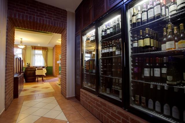 Hotel Tevel Sladkovicovo Bagian luar foto